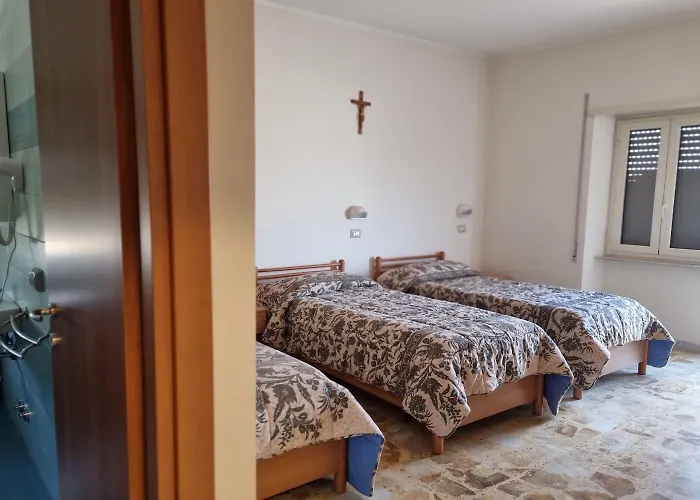 Palazzo Sant'antonio 3* Roma